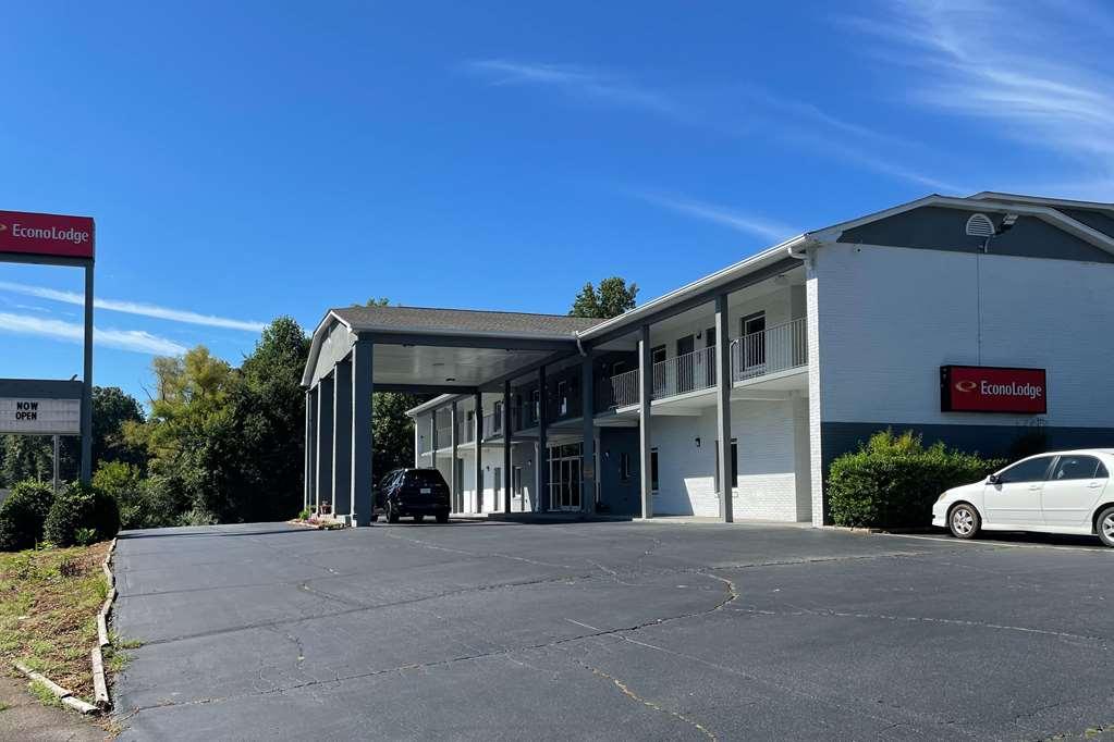 Econo Lodge Forest City Exterior photo